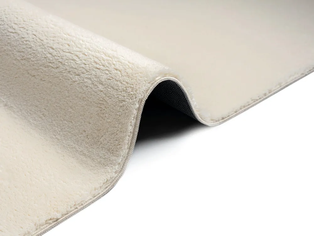 Covor Arabell foarte moale cu aspect de blană crem 60x110 cm