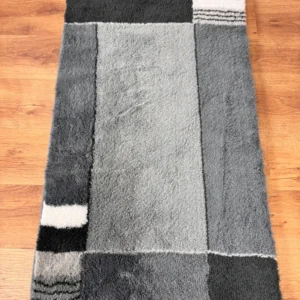 Covor de baie cu nuante de gri, foarte moale, lavabil 70x120 cm
