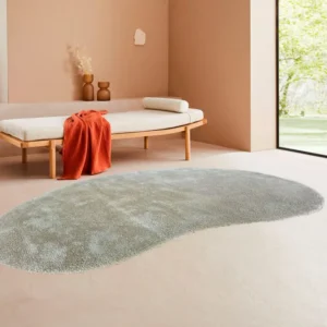 Covor cu fire înalte Halrum, foarte pufos, oval taupe 160x240 cm