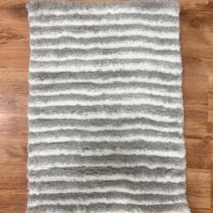 Covor Freeze foarte gros si pufos, model cu dungi 120/180 cm