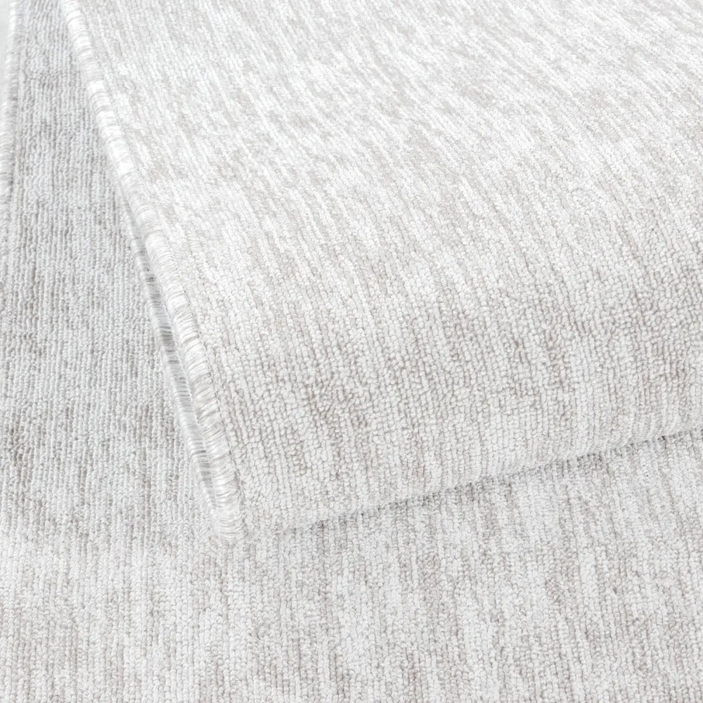 Covor Nizza cu fire scurte crem, model cu noduri 140x200 cm