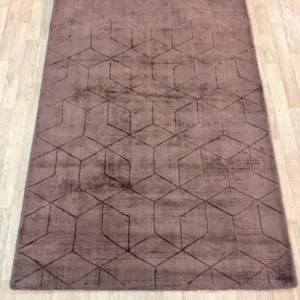 Covor Piramida din viscoza usor stralucitor maro cu model 3D 120x180 cm