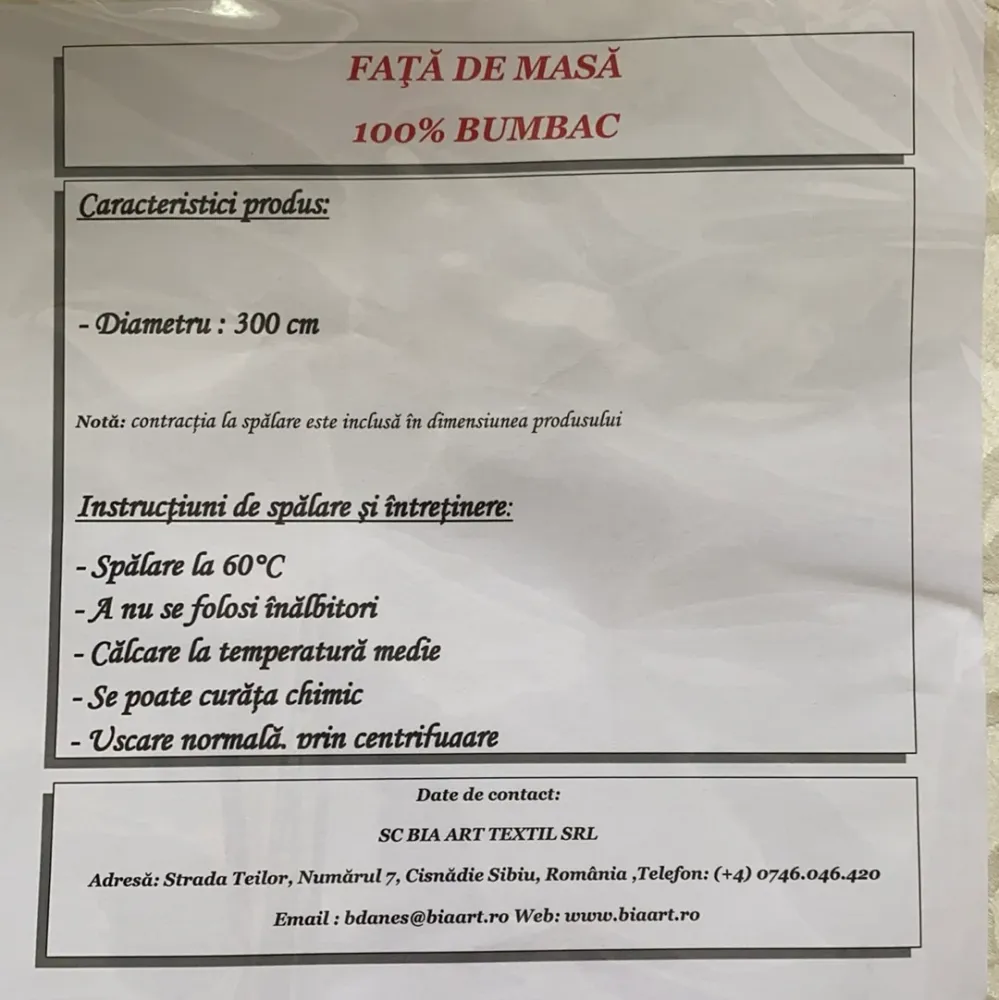 Fata de masa rotunda