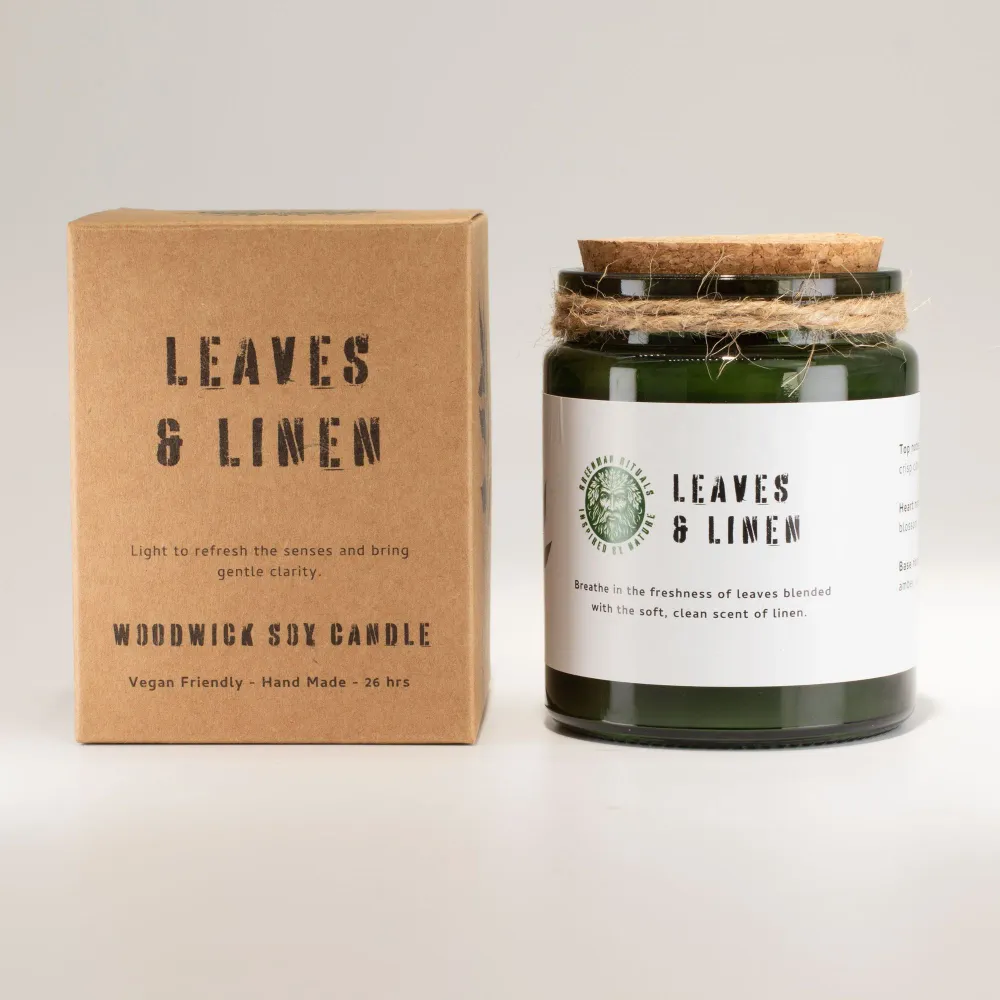 Lumânare din soia Greenman Woodwick – Frunze și Lenjerie