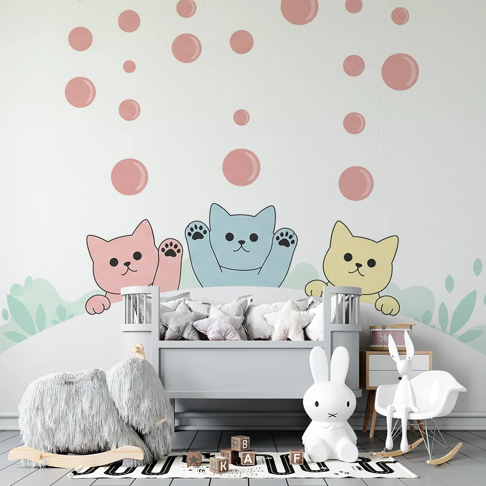 Papel de perete cameră bebeluși | Pisici adorabile cu bule colorate
