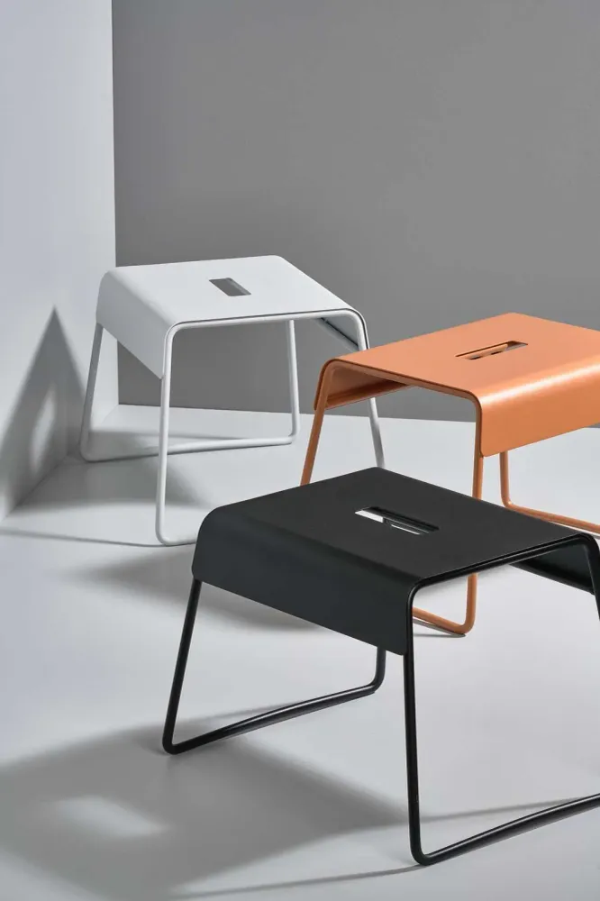 Taburet -Stool - negru