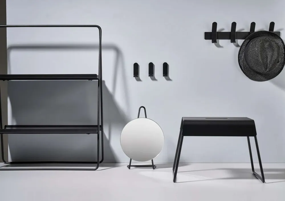 Taburet -Stool - negru
