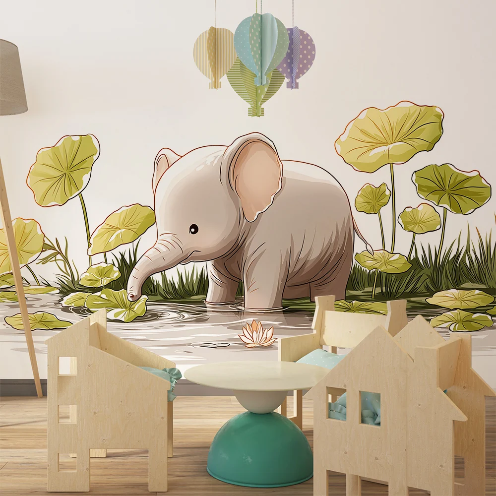 Tapet pentru camera de copii | Elefant mic jucându-se la malul apei cu nuferi