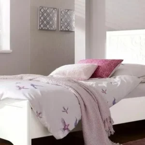 Pat alb Lucy cu frezare decorativă pe tăblie 90x200 cm